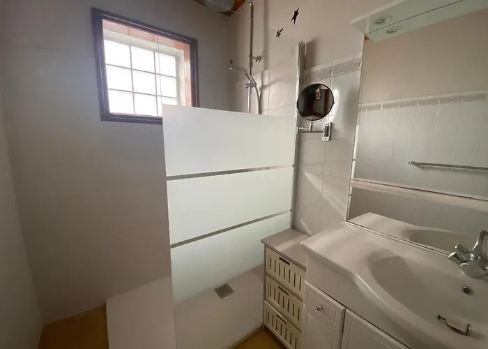 Maison à Deux Pas De La Avec Jardin Privatif Et Confort - - Fr-1-22-218 Hébergement de vacances *